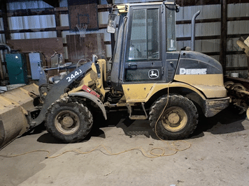 Main image John Deere 244J