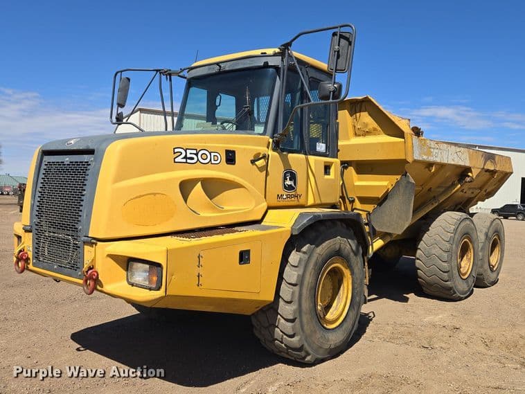 Image of John Deere 250D Primary image