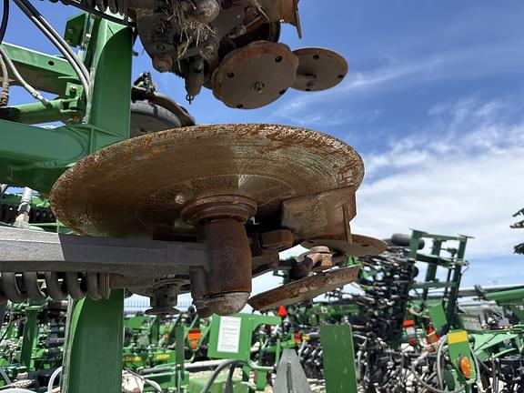Image of John Deere 2510H equipment image 3