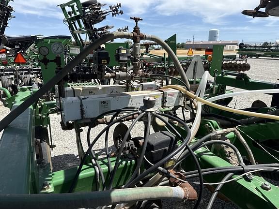 Image of John Deere 2510H equipment image 2