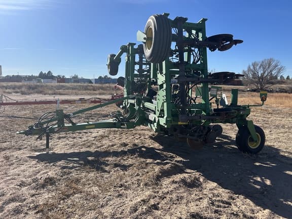 Image of John Deere 2510H equipment image 4