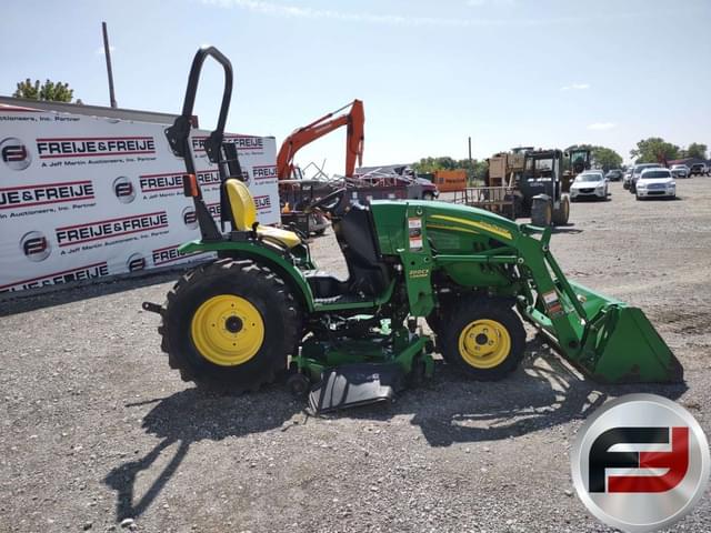 Image of John Deere 2520 equipment image 3