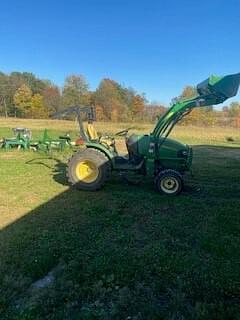 Image of John Deere 2520 Primary image