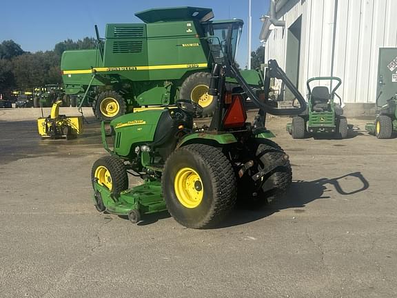 Image of John Deere 2520 equipment image 2