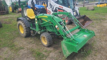 2008 John Deere 2520 Equipment Image0