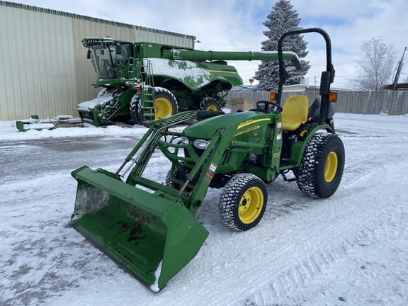 Main image John Deere 2520