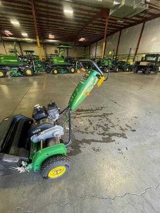 Image of John Deere 260C equipment image 4