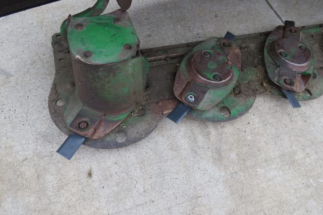 Image of John Deere 265 equipment image 2