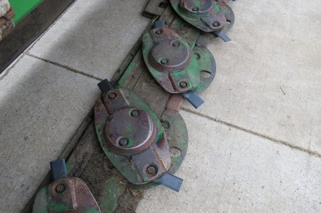 Image of John Deere 265 equipment image 3