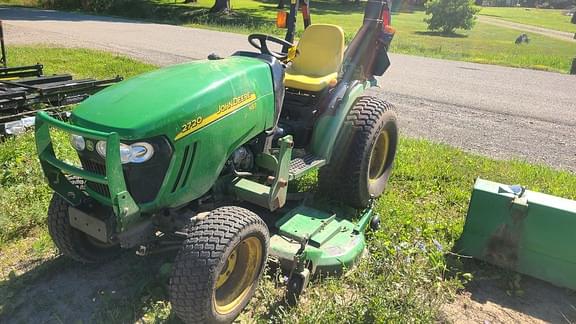 Image of John Deere 2720 Primary image