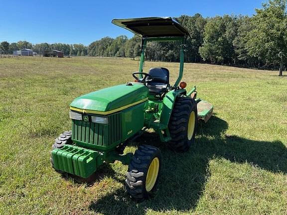 Image of John Deere 3005 equipment image 2