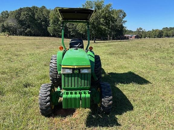 Image of John Deere 3005 equipment image 3