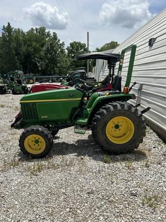 Image of John Deere 3005 equipment image 1