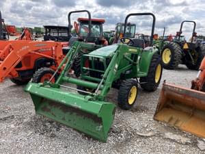 2008 John Deere 3032E Image