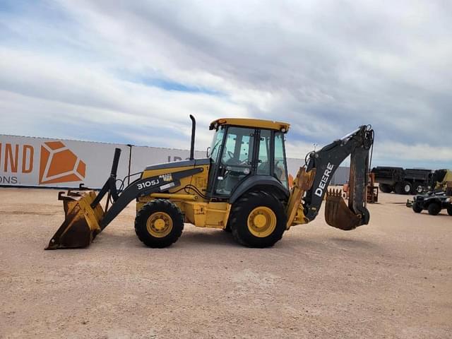 Image of John Deere 310SJ equipment image 1