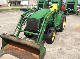 2008 John Deere 3120 Equipment Image0