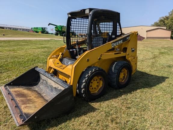 Image of John Deere 313 equipment image 4