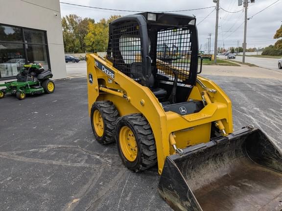 Image of John Deere 313 equipment image 2