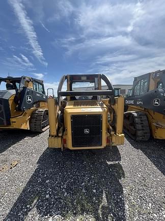 Image of John Deere 320 equipment image 2