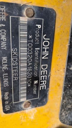 Image of John Deere 320 equipment image 1
