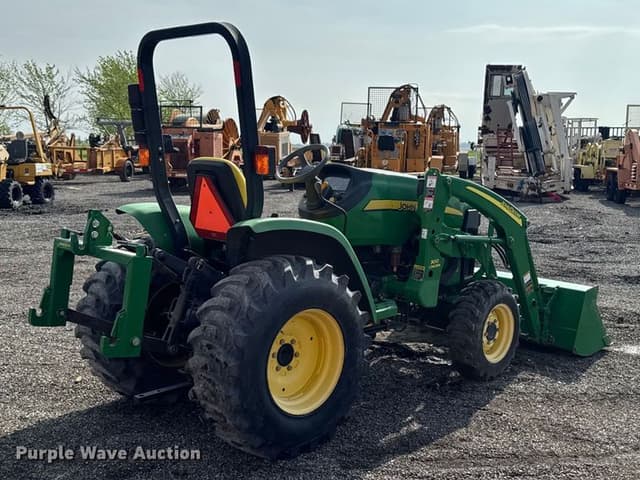 Image of John Deere 3203 equipment image 4