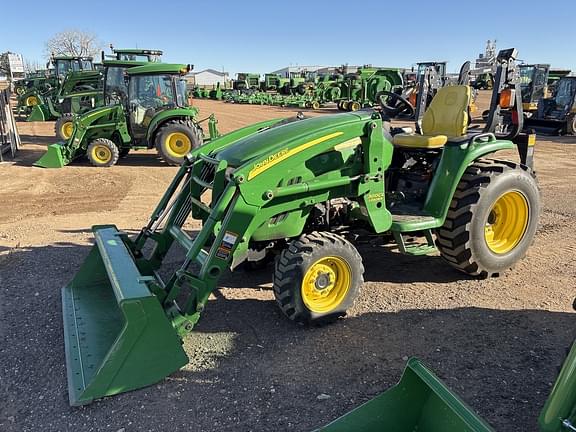 Image of John Deere 3320 Primary image