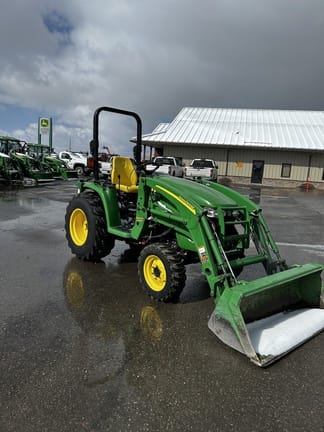 2008 John Deere 3320 Equipment Image0