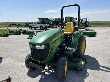 Main image John Deere 3320