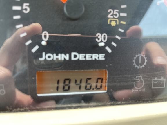 Image of John Deere 3320 equipment image 2