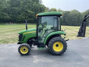 2008 John Deere 3320 Image