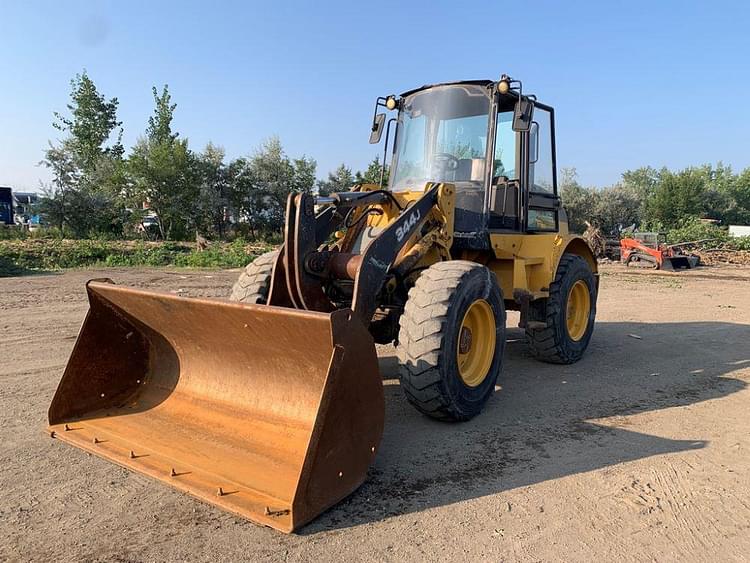2008 John Deere 344J Equipment Image0