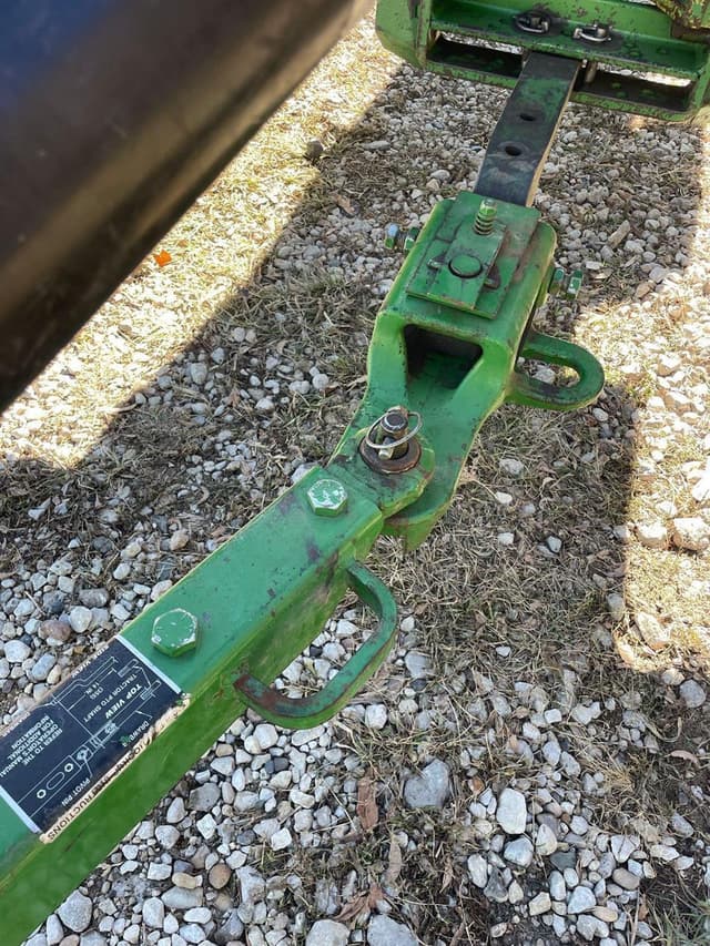 Image of John Deere 348 equipment image 3