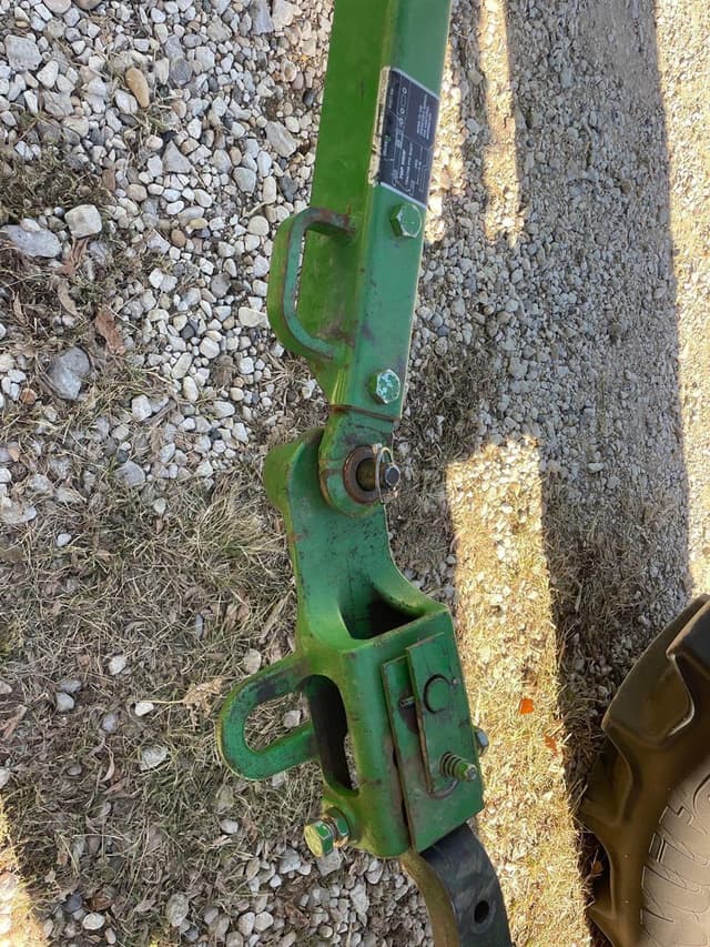 Image of John Deere 348 equipment image 2