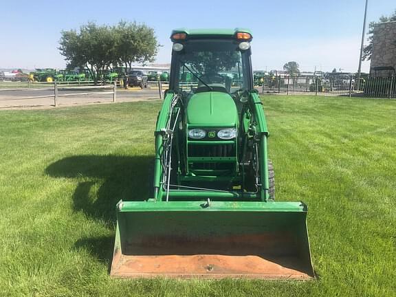 Image of John Deere 3520 equipment image 1