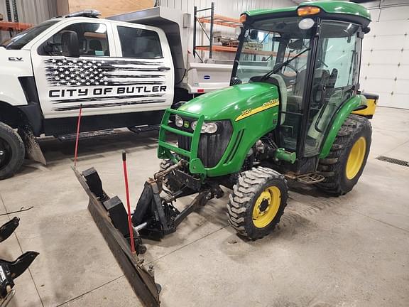 Image of John Deere 3520 Primary image