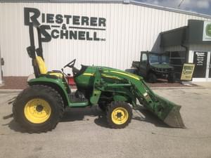 2008 John Deere 3520 Image