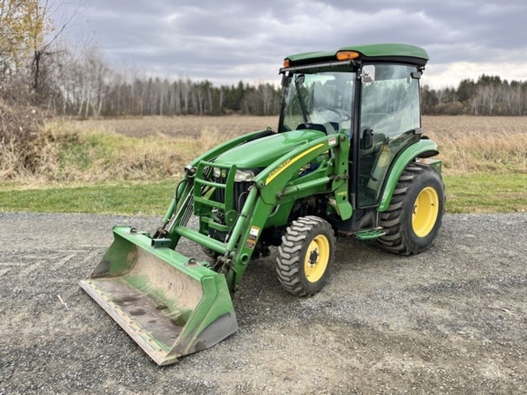 Main image John Deere 3520