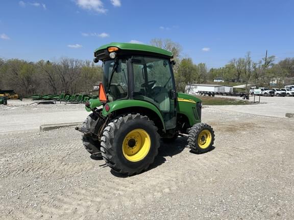 Image of John Deere 3520 equipment image 3