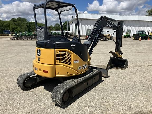 Image of John Deere 35D equipment image 2