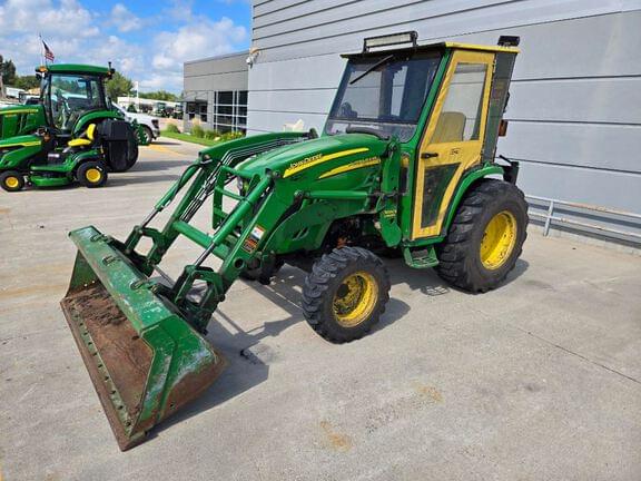 Image of John Deere 3720 Primary image
