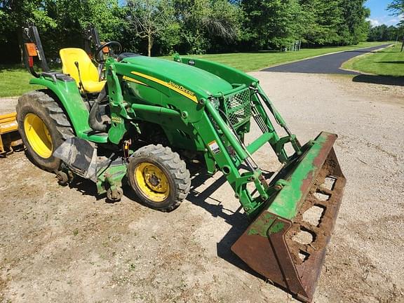 Image of John Deere 3720 equipment image 1