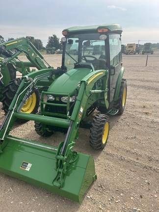 Main image John Deere 3720