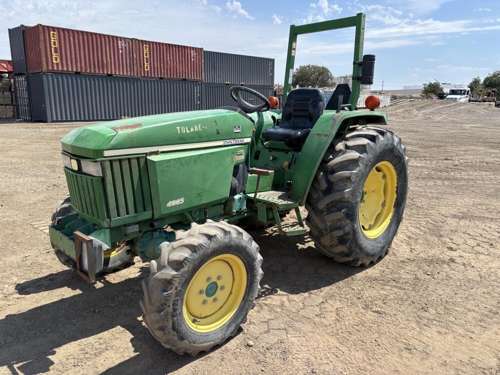Image of John Deere 4005 Primary image