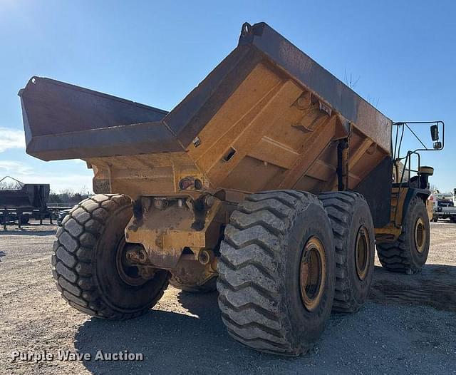 Image of John Deere 400D equipment image 4