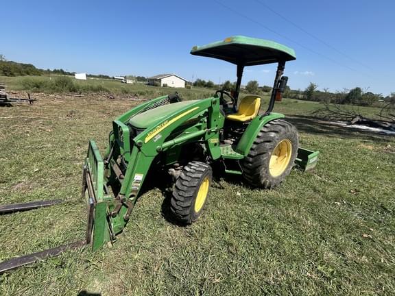 Image of John Deere 4105 Primary image