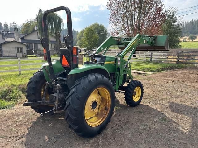 Image of John Deere 4320 equipment image 1
