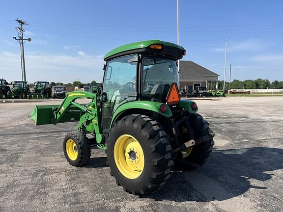 Image of John Deere 4320 equipment image 2