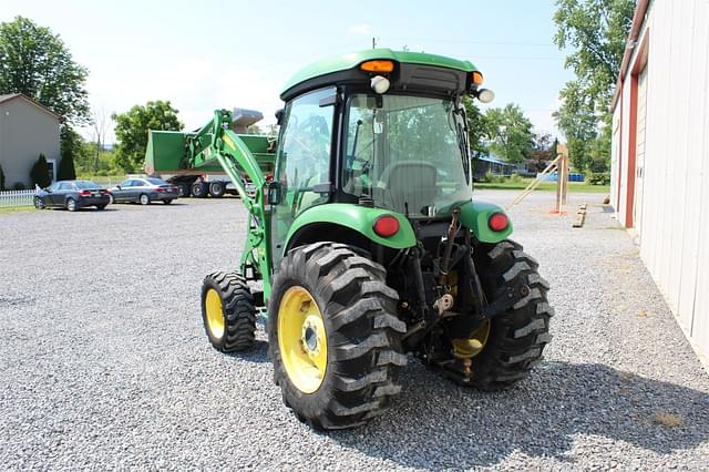 Image of John Deere 4520 equipment image 2