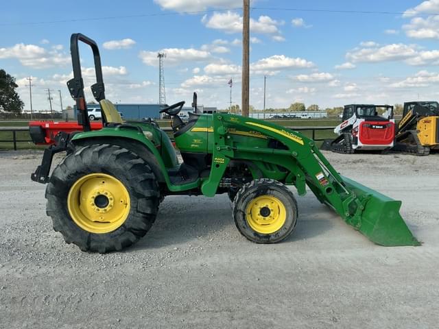 Image of John Deere 4520 equipment image 3