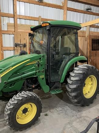 Image of John Deere 4520 equipment image 1